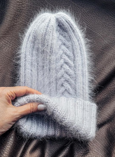 Шапка Love (natalya_chekmeneva)