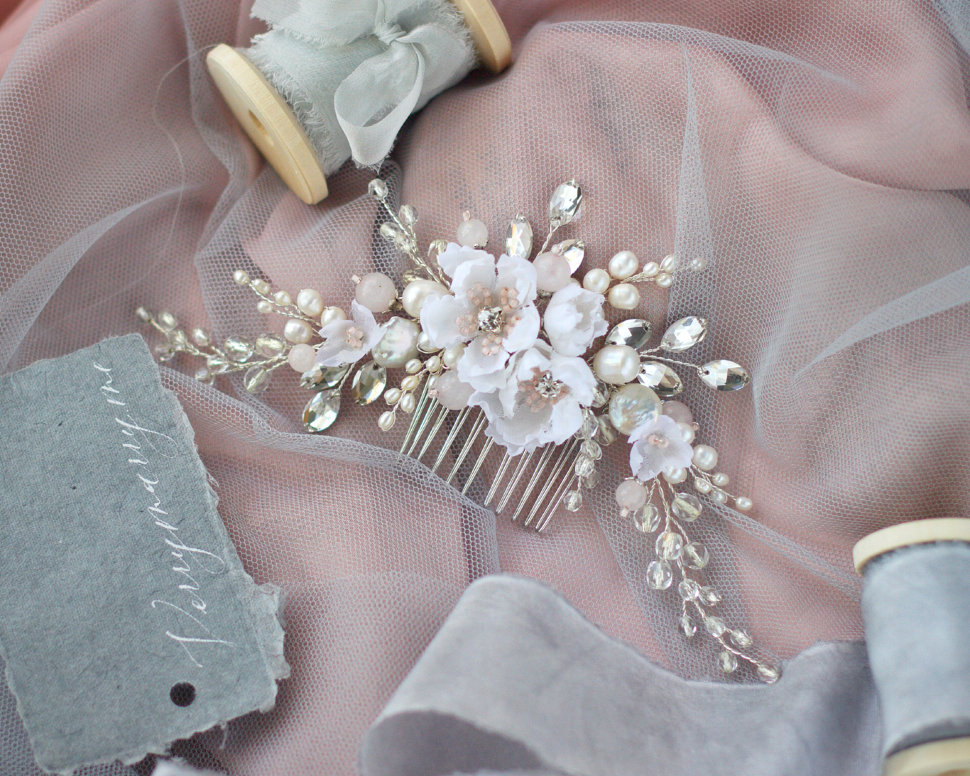 Видео мастер класс "Гребень с цветами из шелка" (Наталья Чечельницкая)